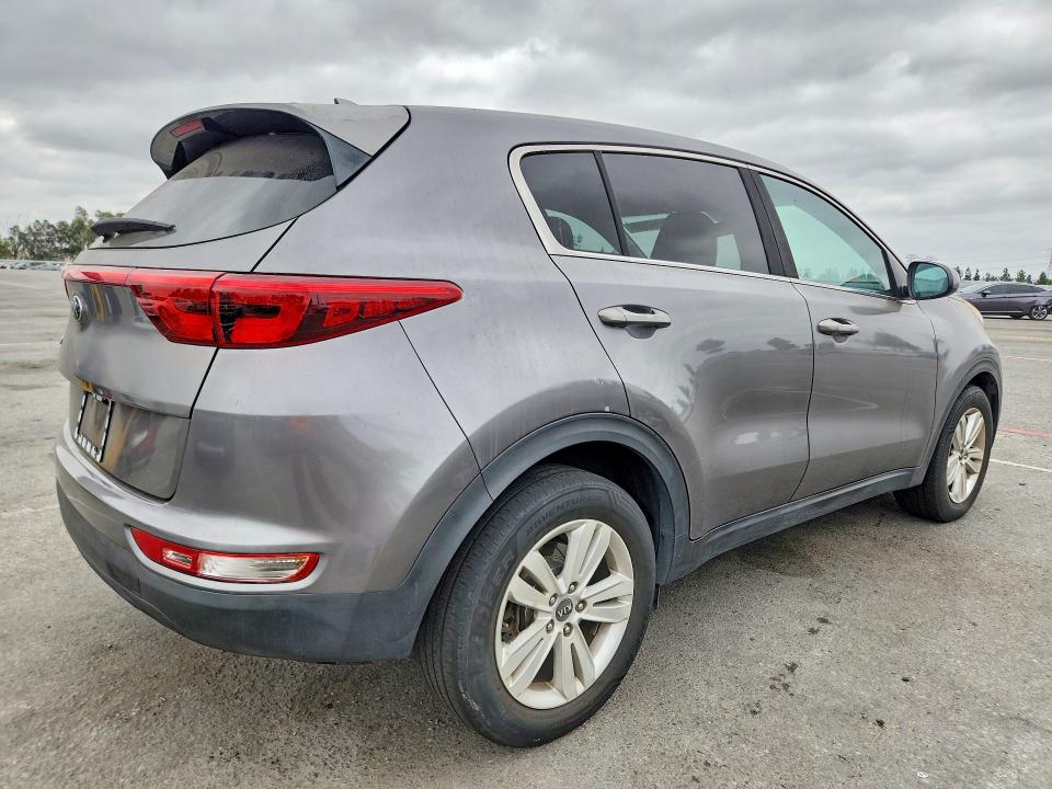 2017 Kia Sportage მანქანა იყიდება აუქციონზე, vin: KNDPM3AC0H7148066, აუქციონის ნომერი: 58962656