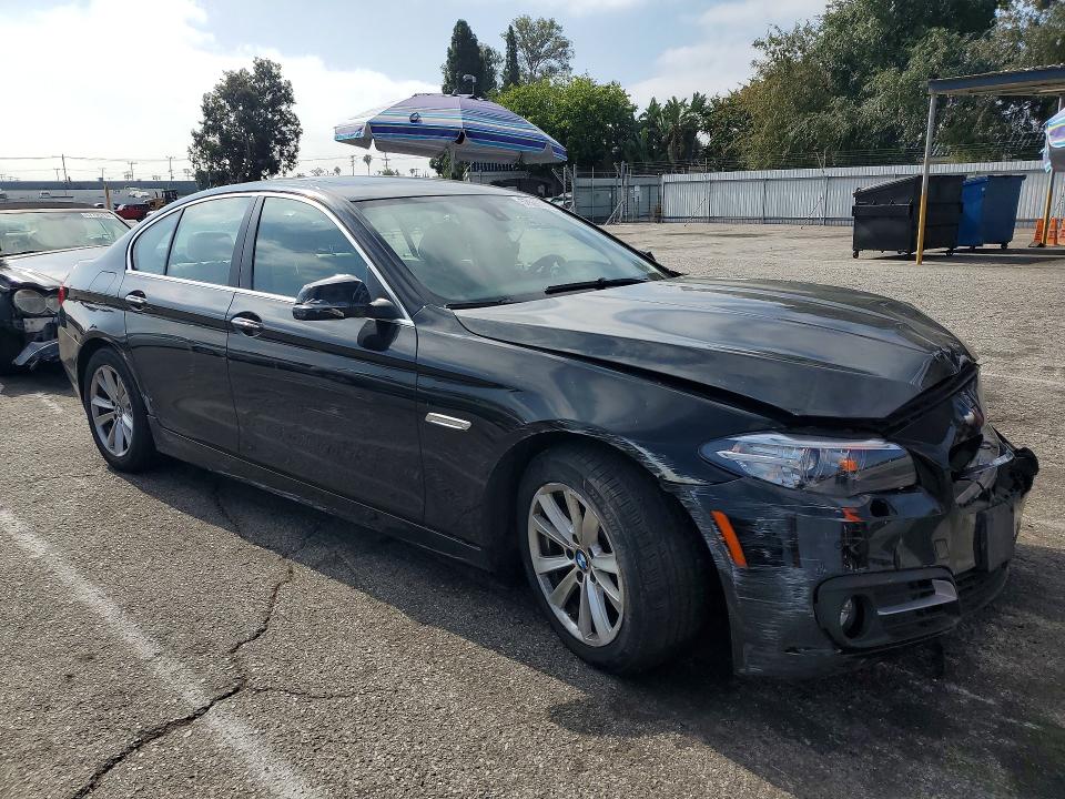 57599706 :رقم المزاد ، WBA5A5C56GD527824 vin ، 2016 Bmw 528 مزاد بيع