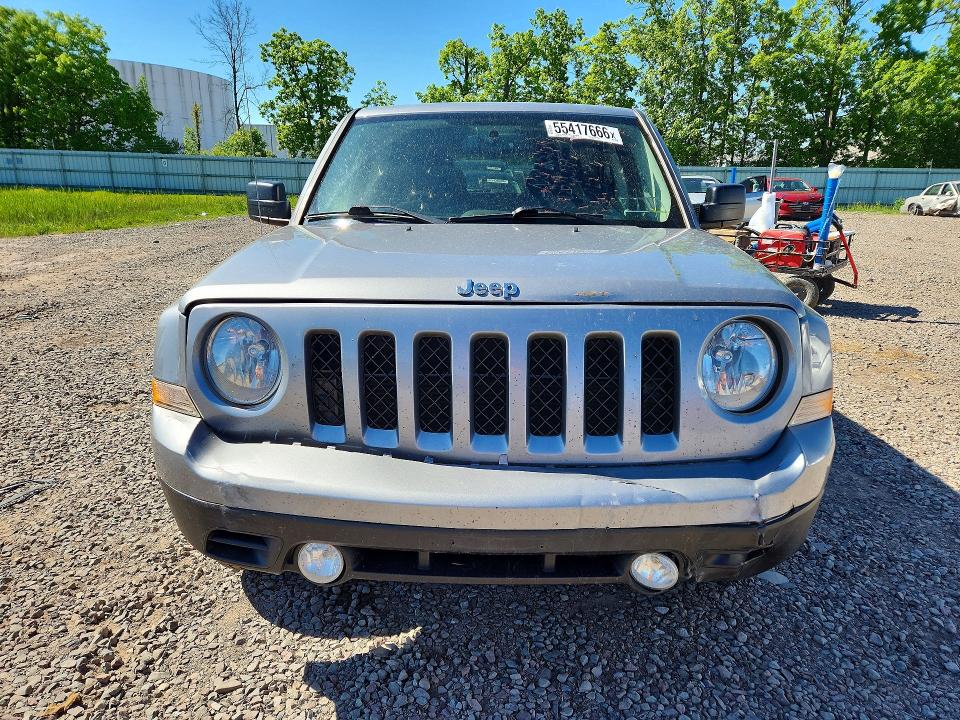 55417666 :رقم المزاد ، 1C4NJRBB7HD143814 vin ، 2017 Jeep Patriot مزاد بيع