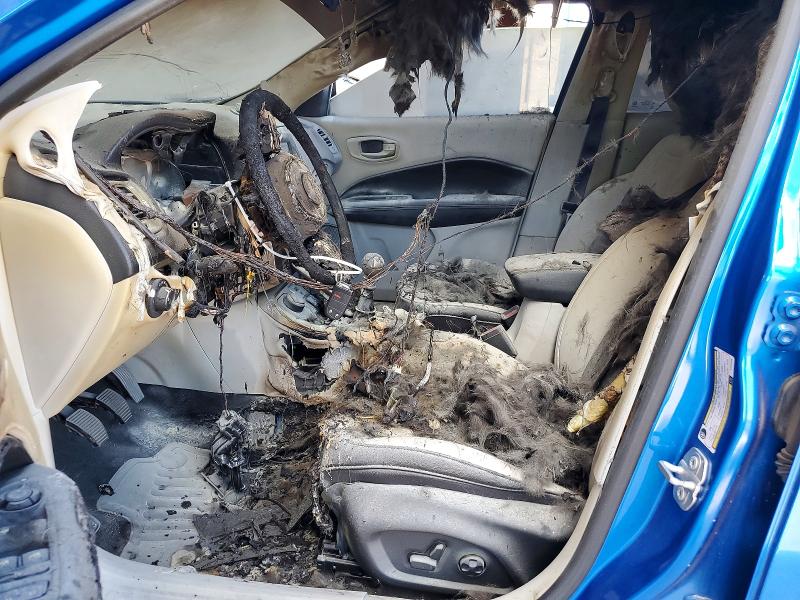 58824456 :رقم المزاد ، 3C4NJDBB0LT247910 vin ، 2020 Jeep Compass مزاد بيع