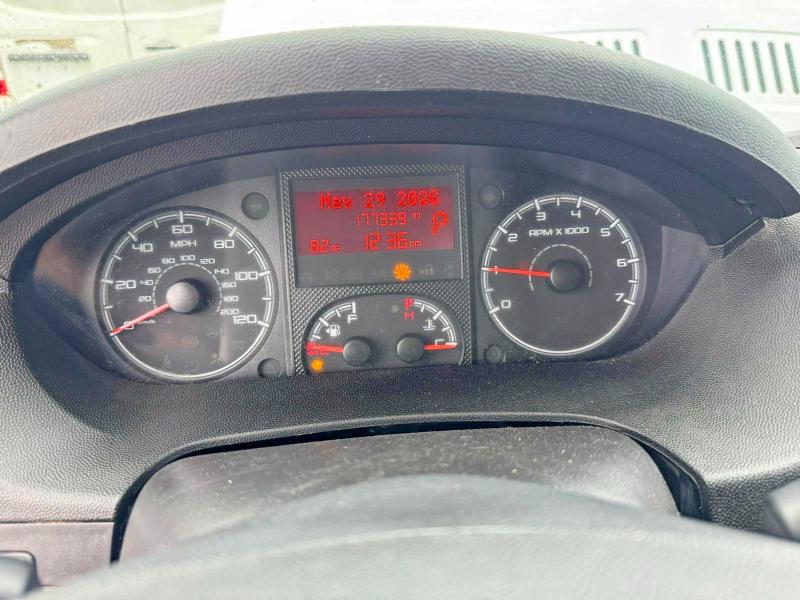 56151776 :رقم المزاد ، 3C6TRVBG6HE517078 vin ، 2017 Ram Promaster 1500 مزاد بيع