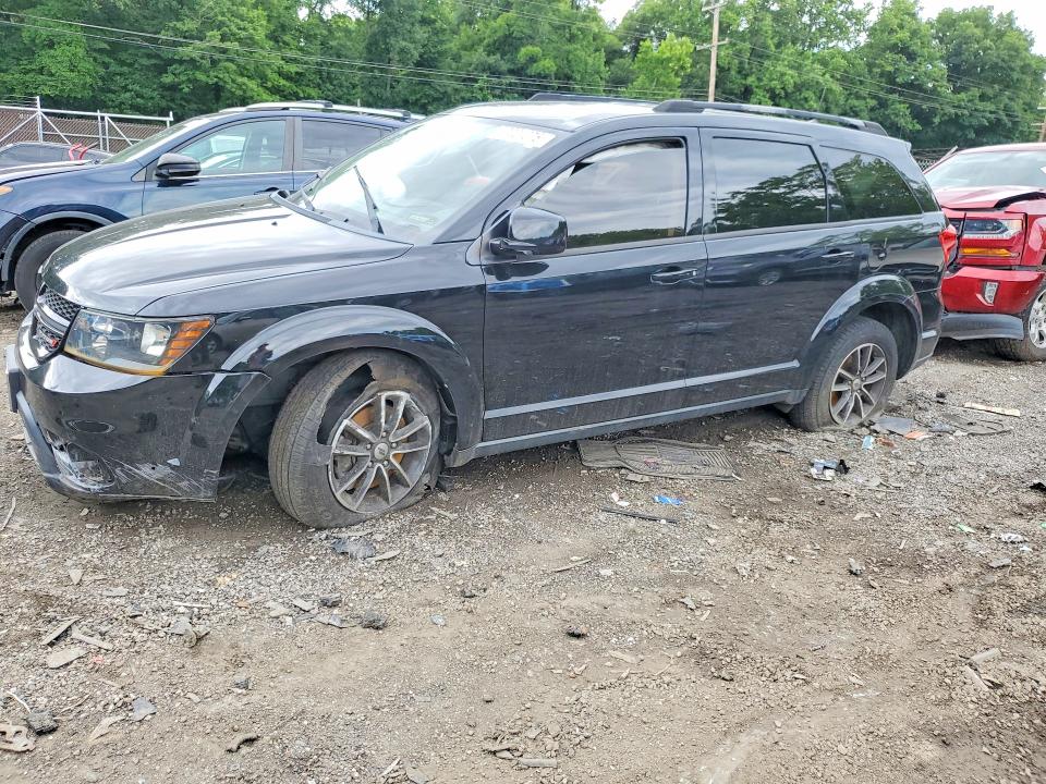 57021076 :رقم المزاد ، 3C4PDCBG1JT503913 vin ، 2018 Dodge Journey مزاد بيع