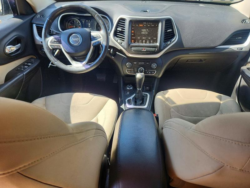 58431116 :رقم المزاد ، 1C4PJMCS8FW577221 vin ، 2015 Jeep Cherokee مزاد بيع