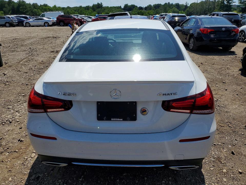 2019 Mercedes-benz A მანქანა იყიდება აუქციონზე, vin: WDD3G4FB6KW023197, აუქციონის ნომერი: 56642666