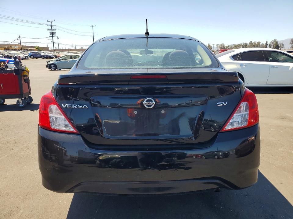 2017 Nissan Versa მანქანა იყიდება აუქციონზე, vin: 3N1CN7AP2HL840964, აუქციონის ნომერი: 57632986