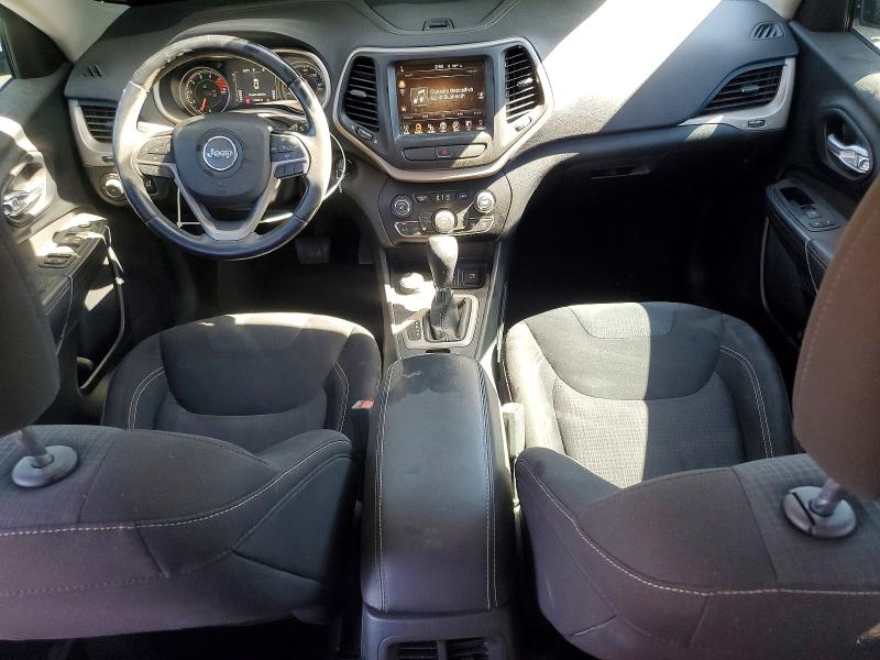56314636 :رقم المزاد ، 1C4PJMCS0HW513712 vin ، 2017 Jeep Cherokee مزاد بيع