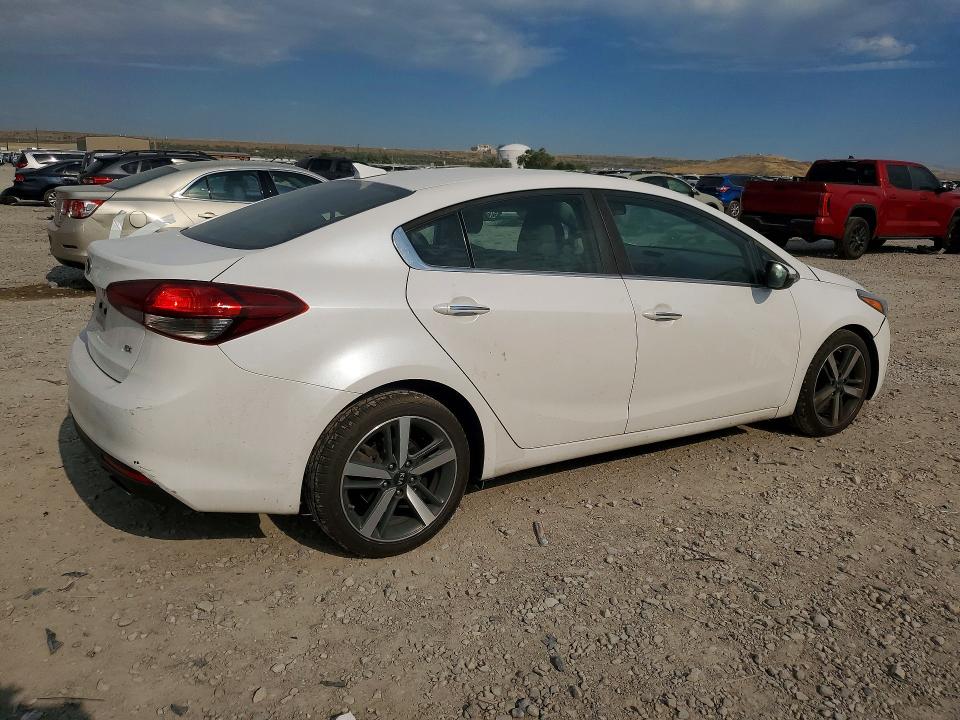 2017 Kia Forte მანქანა იყიდება აუქციონზე, vin: 3KPFL4A88HE041248, აუქციონის ნომერი: 57598706