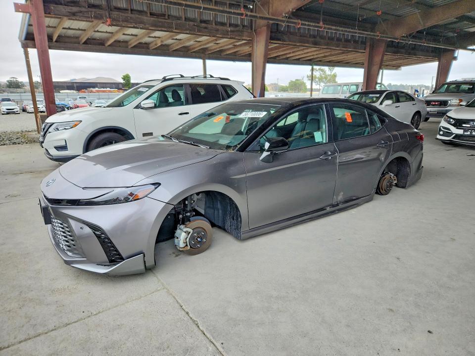 Продаж на аукціоні авто 2025 Toyota Camry, vin: 4T1DAACK2SU587021, номер лоту: 56710006