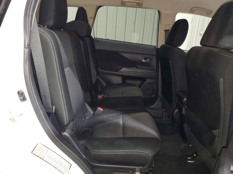 Продажа на аукционе авто 2018 Mitsubishi Outlander, vin: JA4AD3A34JZ032251, номер лота: 58908156