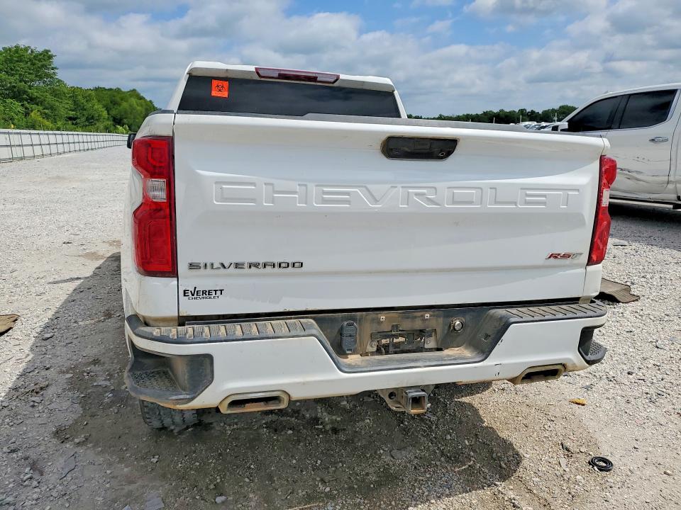 56843786 :رقم المزاد ، 2GCUDEED0R1184310 vin ، 2024 Chevrolet Silverado مزاد بيع