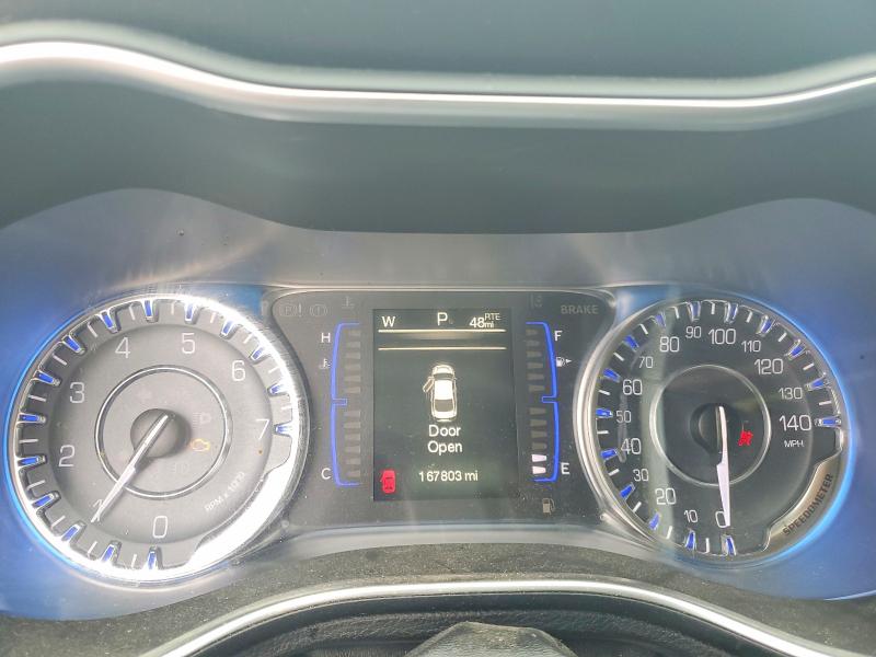 2015 Chrysler 200 მანქანა იყიდება აუქციონზე, vin: 1C3CCCAB5FN710890, აუქციონის ნომერი: 56947336
