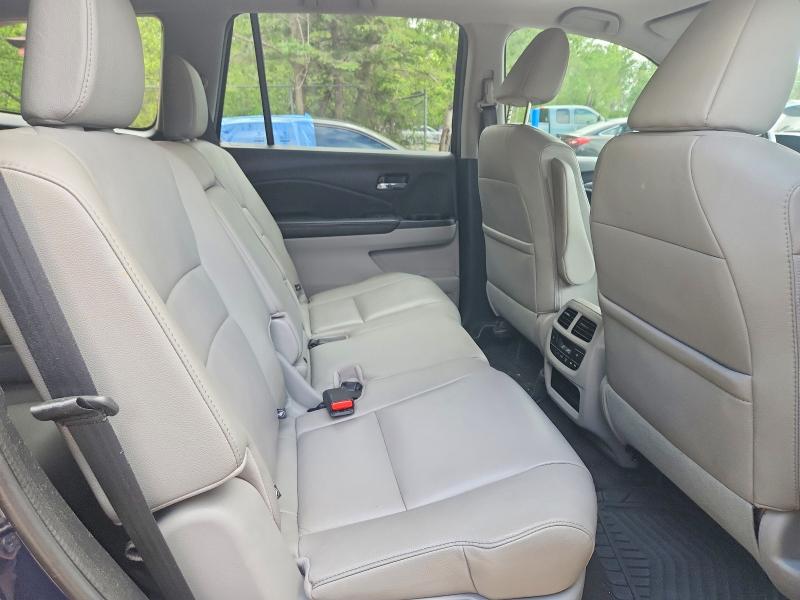 Продажа на аукционе авто 2017 Honda Pilot, vin: 5FNYF6H77HB504239, номер лота: 55227586