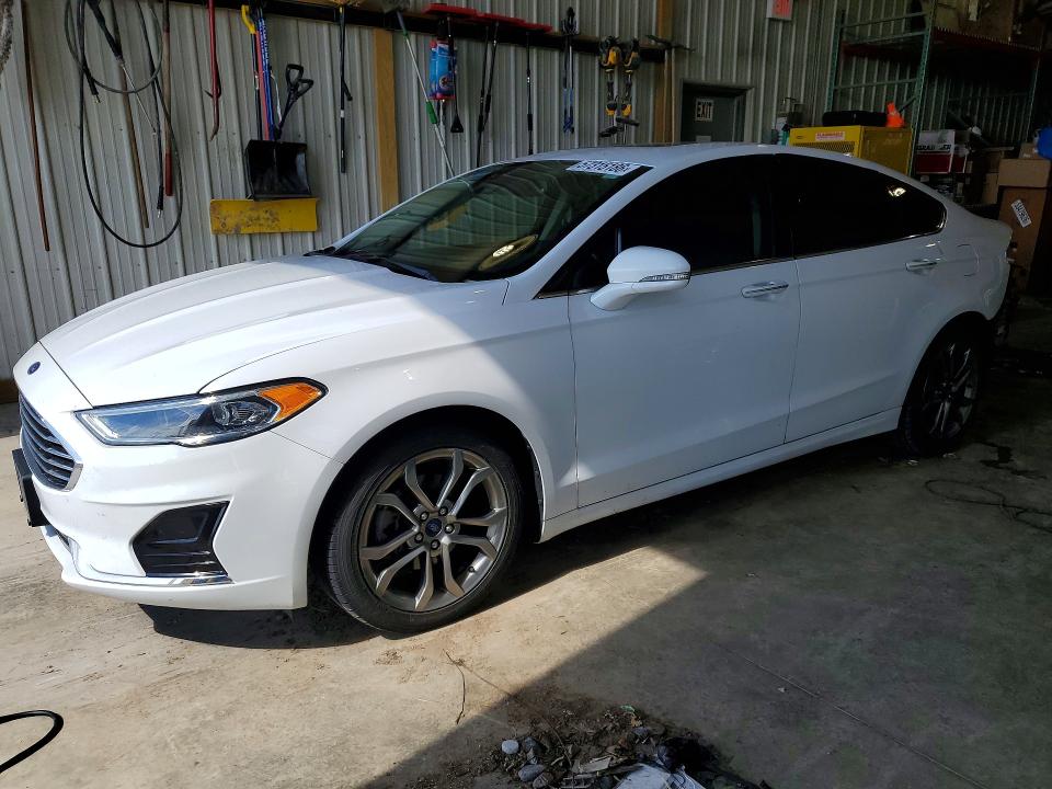 2020 Ford Fusion მანქანა იყიდება აუქციონზე, vin: 3FA6P0CD7LR151917, აუქციონის ნომერი: 57315186