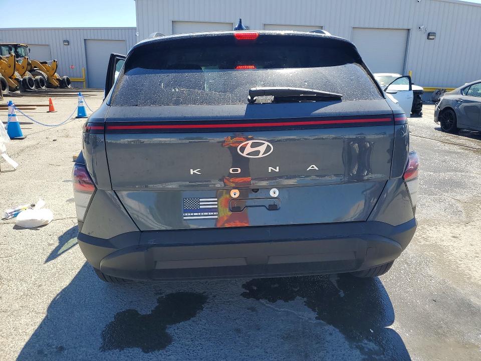 2026 Hyundai Kona მანქანა იყიდება აუქციონზე, vin: KM8HF3AB2TU401996, აუქციონის ნომერი: 57250276