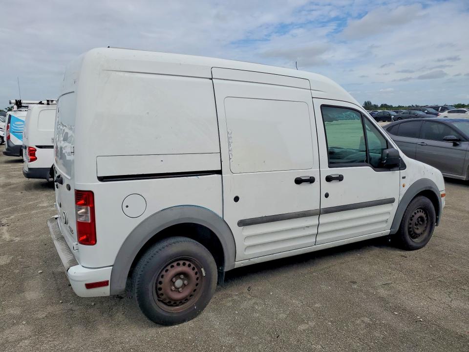 2013 Ford Transit Connect მანქანა იყიდება აუქციონზე, vin: NM0LS7BN2DT135040, აუქციონის ნომერი: 54774486