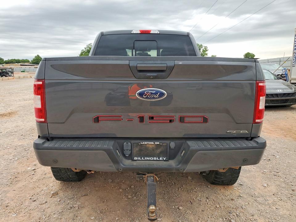 57131656 :رقم المزاد ، 1FTEW1E5XJFD87864 vin ، 2018 Ford F150 مزاد بيع