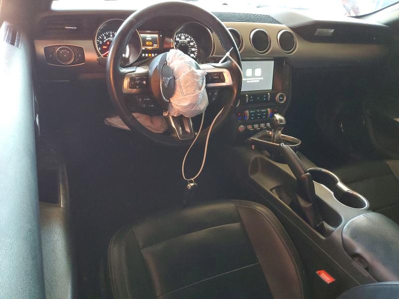 56192526 :رقم المزاد ، 1FATP8UH1N5100423 vin ، 2022 Ford Mustang مزاد بيع