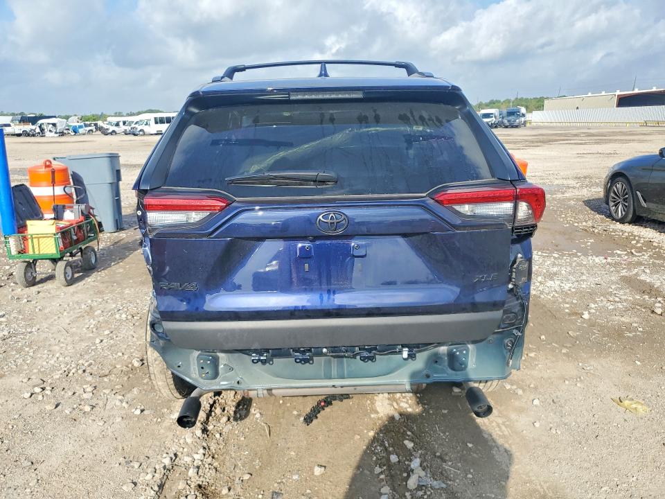 2025 Toyota Rav4 მანქანა იყიდება აუქციონზე, vin: 2T3W1RFV5SW424285, აუქციონის ნომერი: 57428936