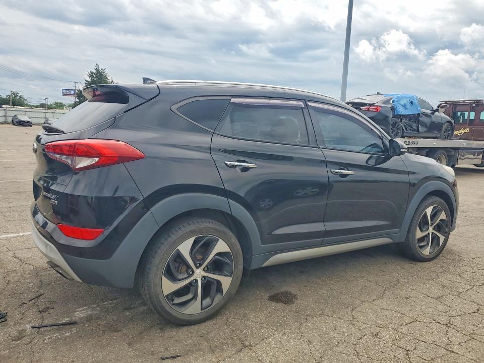 2017 Hyundai Tucson მანქანა იყიდება აუქციონზე, vin: KM8J3CA26HU294873, აუქციონის ნომერი: 59016116