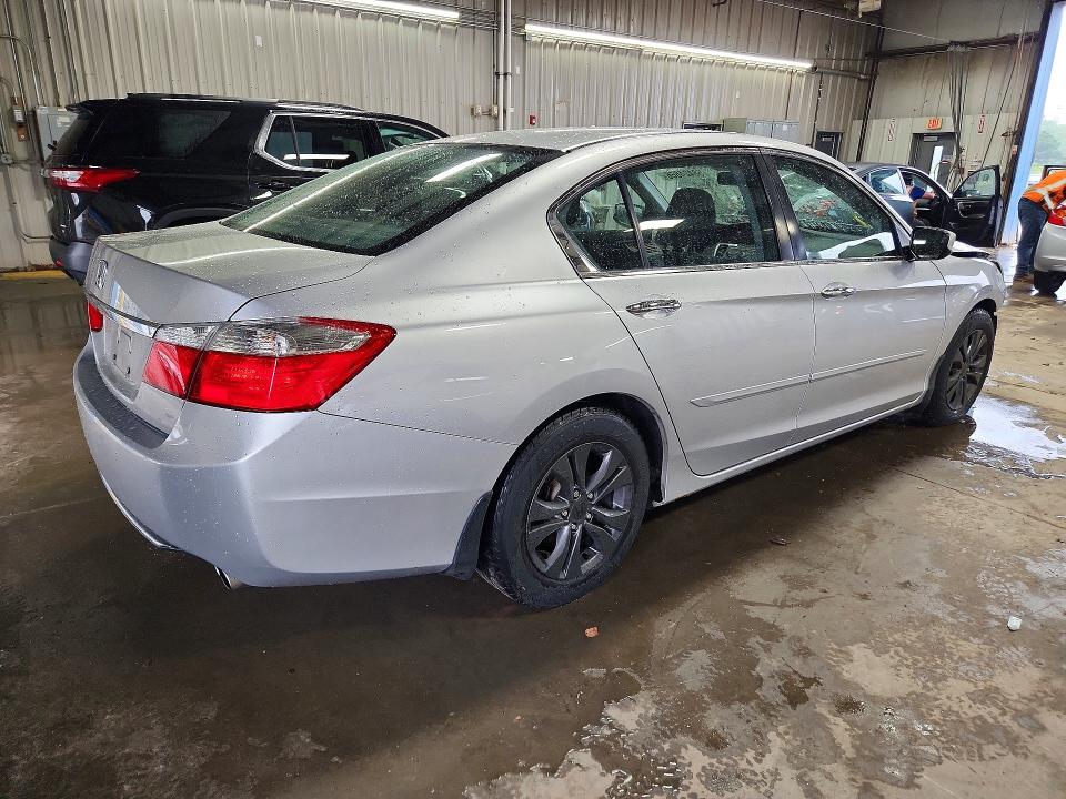 Продажа на аукционе авто 2015 Honda Accord, vin: 1HGCR2F33FA106690, номер лота: 58424666