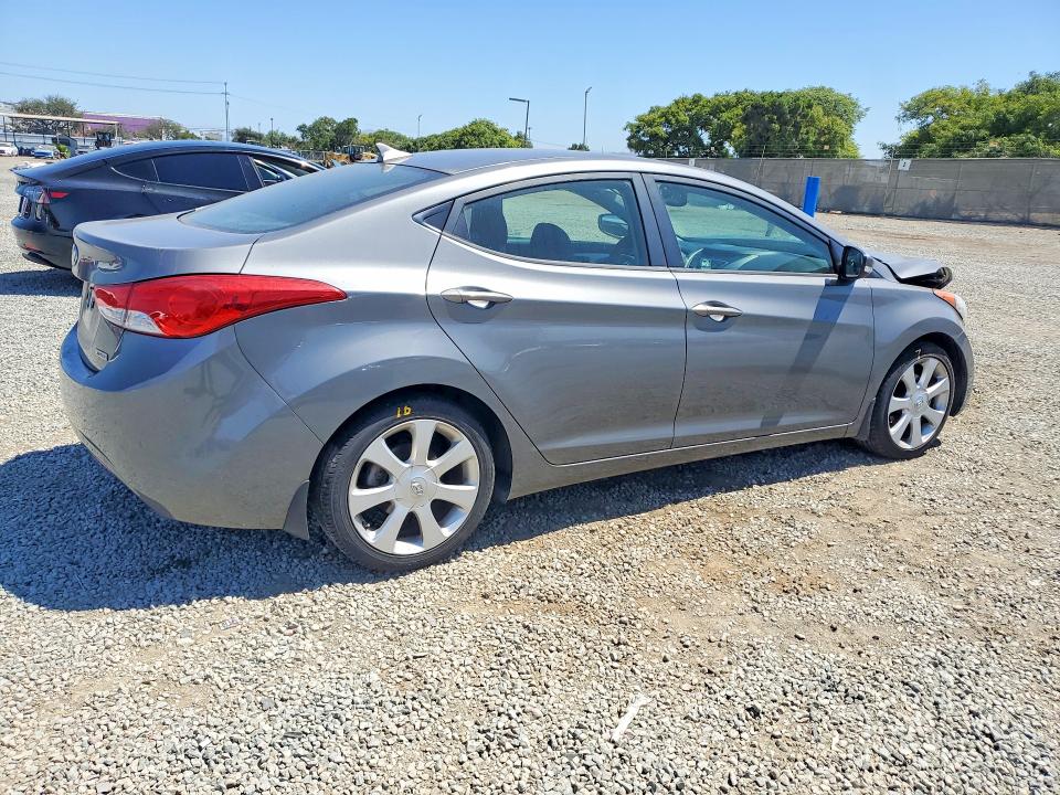 56836546 :رقم المزاد ، 5NPDH4AE9DH264869 vin ، 2013 Hyundai Elantra مزاد بيع
