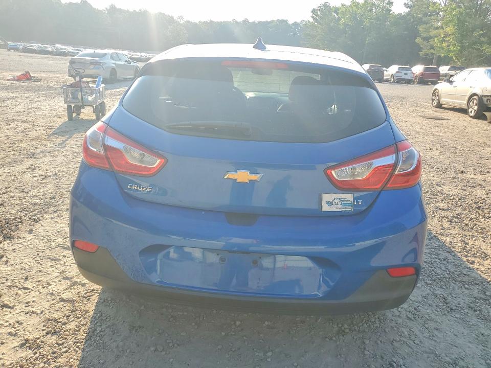 Auction sale of the 2018 Chevrolet Cruze, vin: 3G1BE6SM0JS582200, lot number: 56472276