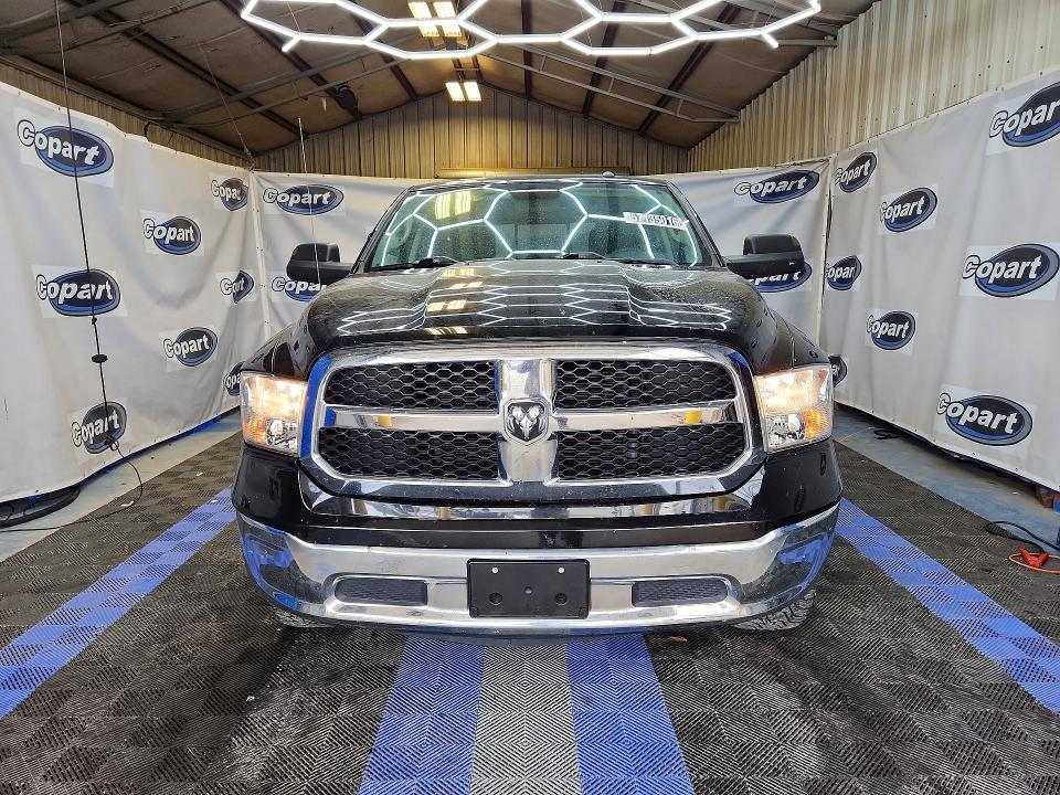 57135016 :رقم المزاد ، 3C6RR7LT3KG645100 vin ، 2019 Ram 1500 Classic مزاد بيع