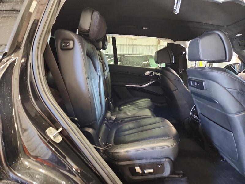 58615926 :رقم المزاد ، 5UXCX6C01L9B33388 vin ، 2020 Bmw X7 مزاد بيع