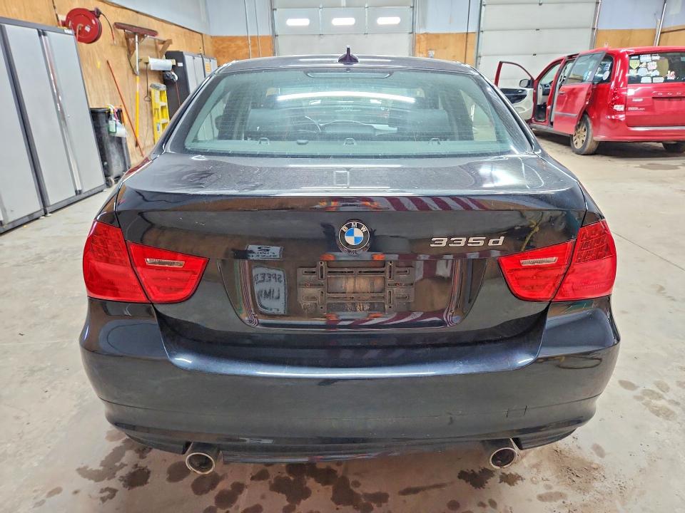 56874336 :رقم المزاد ، WBAPN7C5XBF184554 vin ، 2011 Bmw 335 مزاد بيع