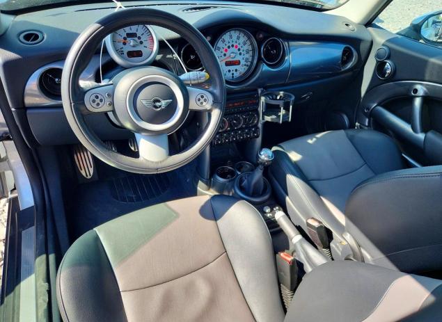 2006 Mini Cooper მანქანა იყიდება აუქციონზე, vin: WMWRE33526TL24895, აუქციონის ნომერი: 56412986
