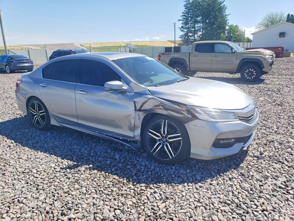 Продаж на аукціоні авто 2017 Honda Accord, vin: 1HGCR3F97HA023115, номер лоту: 57424496
