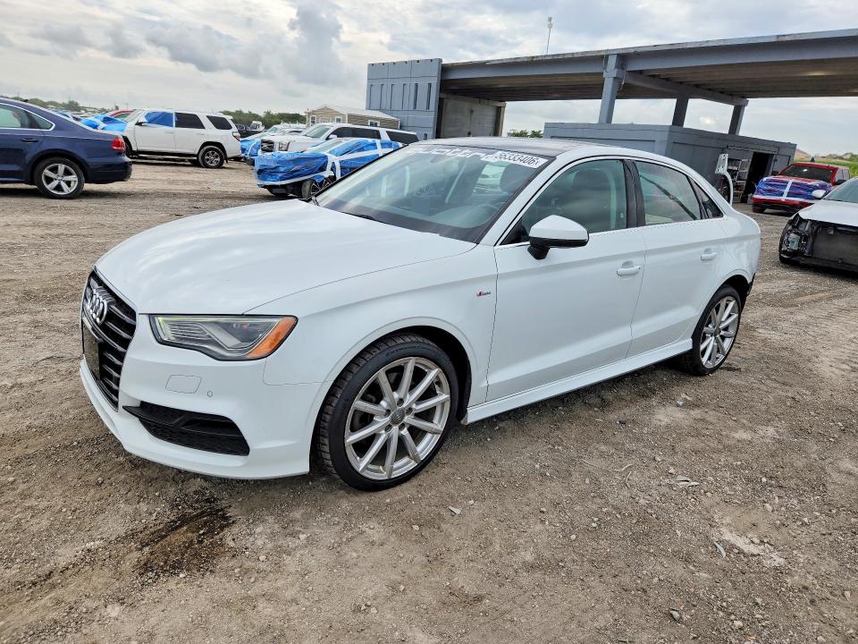 Продажа на аукционе авто 2015 Audi A3, vin: WAUKFHFF3F1021622, номер лота: 56333406