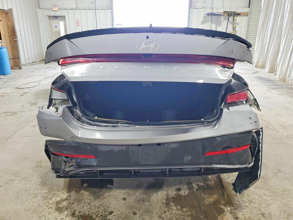 2026 Hyundai Elantra მანქანა იყიდება აუქციონზე, vin: KMHLM4DG7TU110522, აუქციონის ნომერი: 58044926