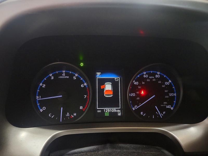 57009346 :رقم المزاد ، JTMRFREV3JJ741107 vin ، 2018 Toyota Rav4 مزاد بيع