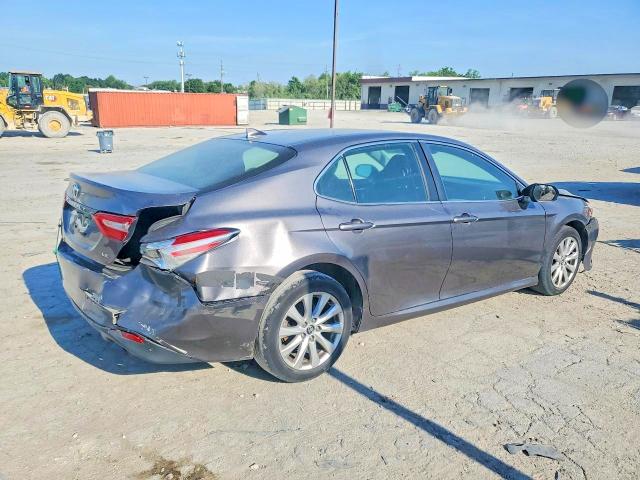 56085356 :رقم المزاد ، 4T1C11AK2LU929230 vin ، 2020 Toyota Camry مزاد بيع