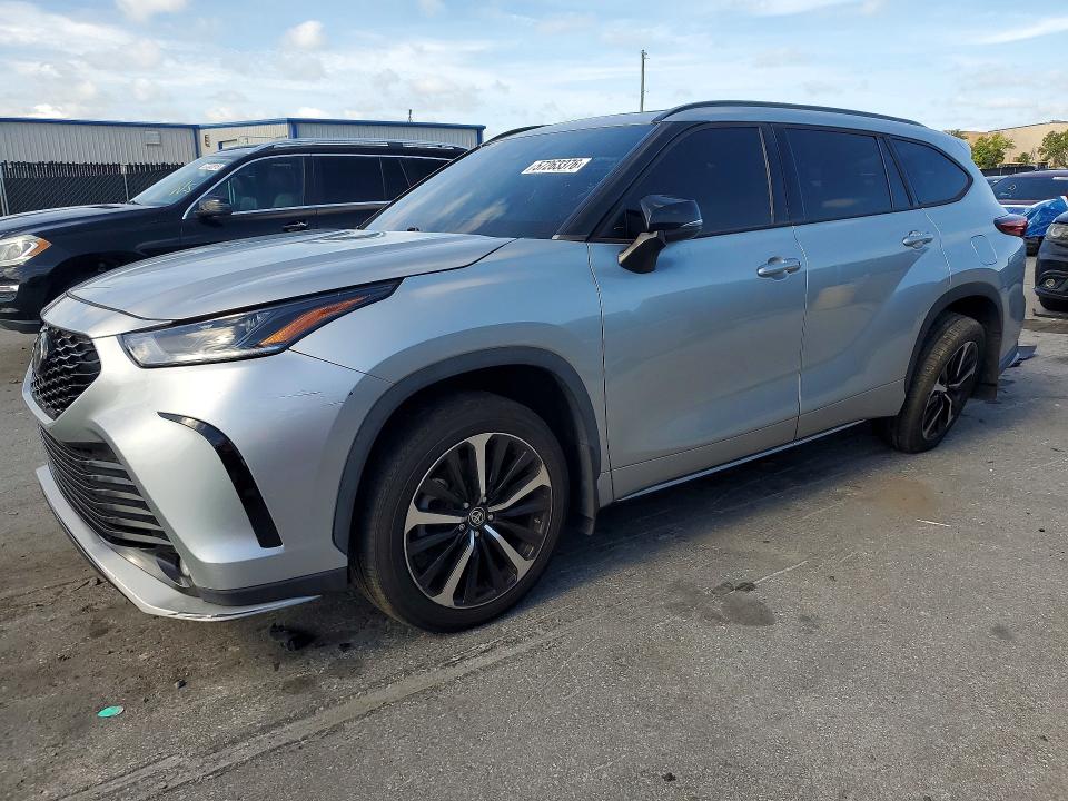 Aukcja sprzedaży 2022 Toyota Highlander, vin: 5TDJZRBHXNS170047, numer aukcji: 57263376