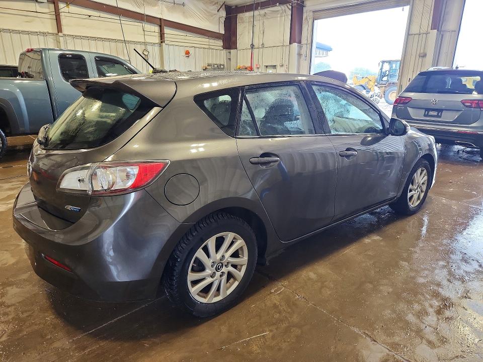 54784666 :رقم المزاد ، JM1BL1M7XD1777704 vin ، 2013 Mazda 3 مزاد بيع