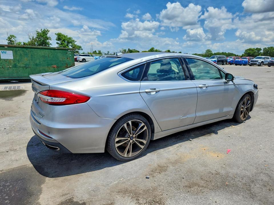 2020 Ford Fusion მანქანა იყიდება აუქციონზე, vin: 3FA6P0K9XLR117970, აუქციონის ნომერი: 57405996