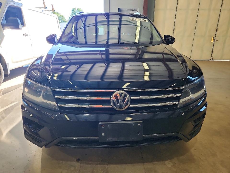 2018 Volkswagen Tiguan მანქანა იყიდება აუქციონზე, vin: 3VV2B7AX8JM084771, აუქციონის ნომერი: 58329066