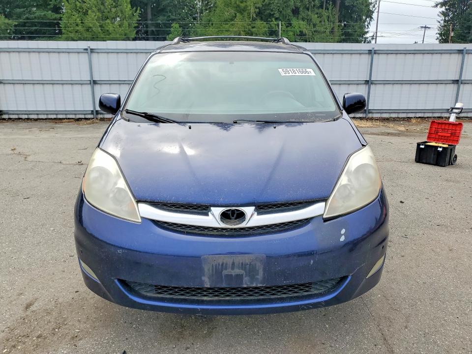 2007 Toyota Sienna მანქანა იყიდება აუქციონზე, vin: 5TDBK22C07S001145, აუქციონის ნომერი: 59181666