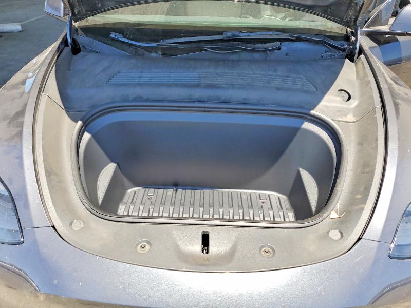 58231856 :رقم المزاد ، 7SAYGDEE2PF625377 vin ، 2023 Tesla Model Y مزاد بيع