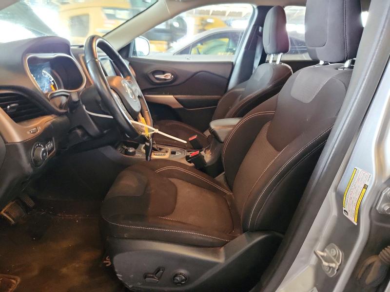 57967276 :رقم المزاد ، 1C4PJMCS6HW616598 vin ، 2017 Jeep Cherokee مزاد بيع