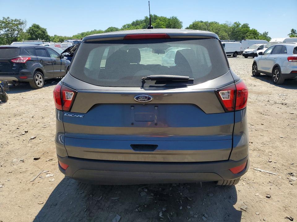 Продаж на аукціоні авто 2019 Ford Escape, vin: 1FMCU0F71KUC20860, номер лоту: 55902816