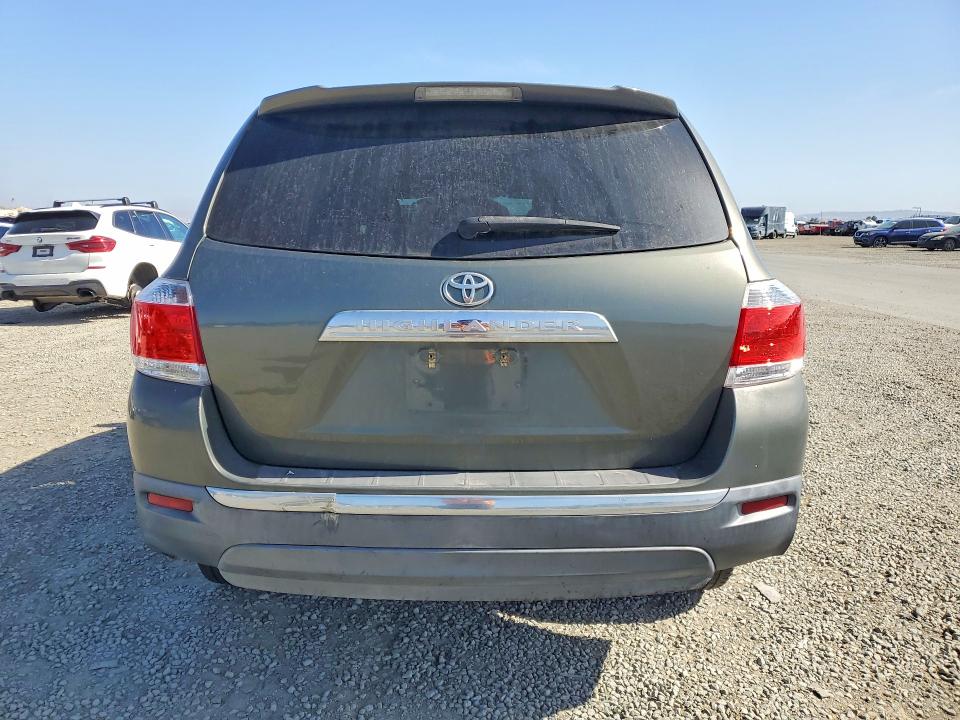 55544756 :رقم المزاد ، 5TDZK3EHXDS100157 vin ، 2013 Toyota Highlander مزاد بيع