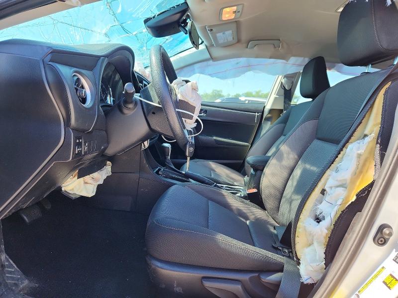 55792486 :رقم المزاد ، 5YFBPRHE1HP731160 vin ، 2017 Toyota Corolla مزاد بيع