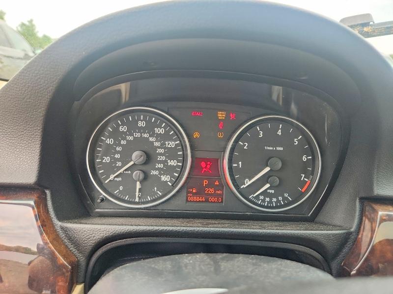 2006 Bmw 325 მანქანა იყიდება აუქციონზე, vin: WBAVD13556KV02715, აუქციონის ნომერი: 57719266