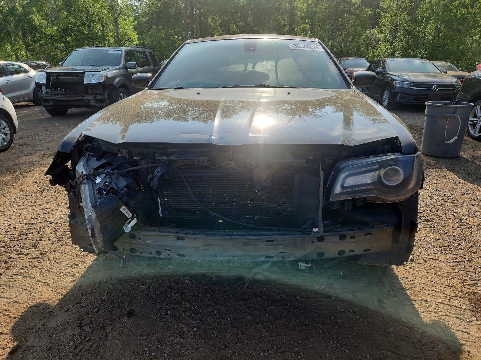 2018 Chrysler 300 მანქანა იყიდება აუქციონზე, vin: 2C3CCABG9JH198731, აუქციონის ნომერი: 56503836