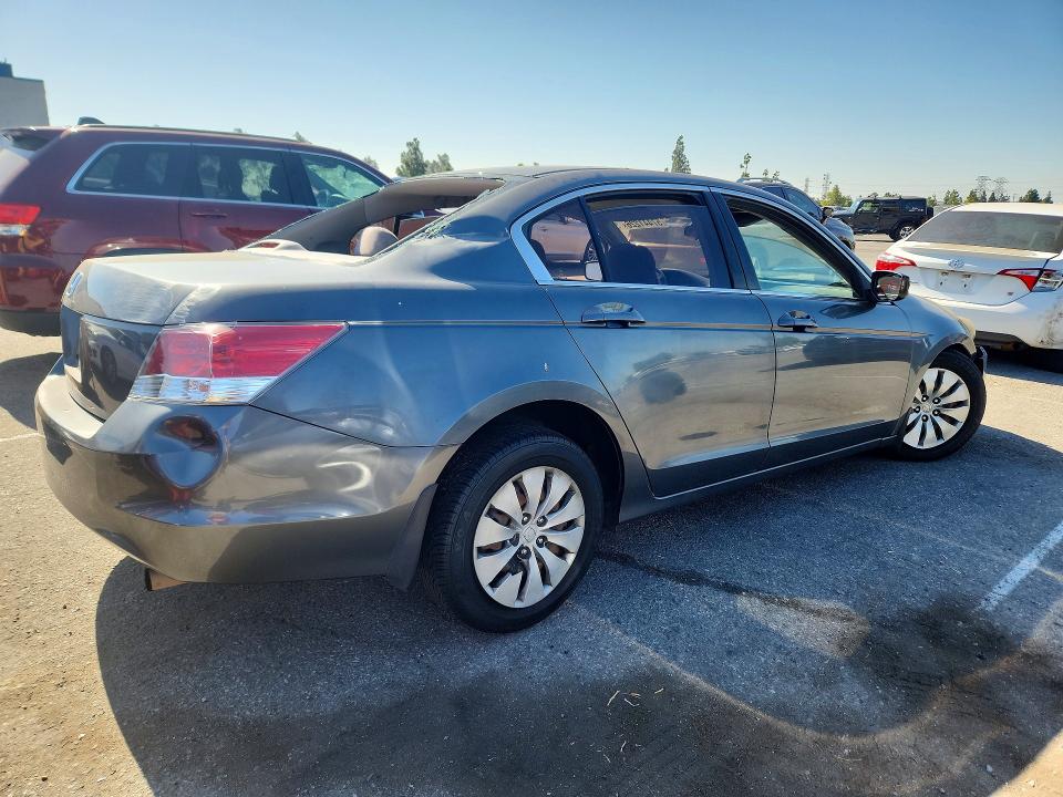 57441226 :رقم المزاد ، 1HGCP2F37AA046010 vin ، 2010 Honda Accord مزاد بيع