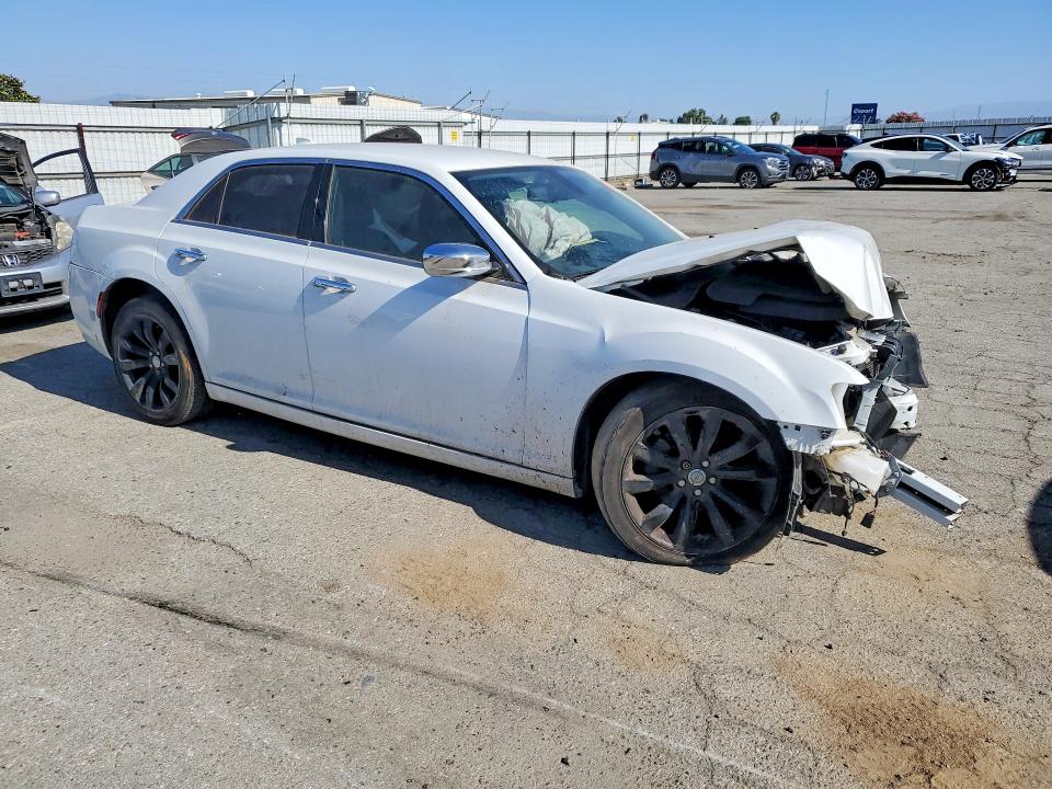 2018 Chrysler 300 მანქანა იყიდება აუქციონზე, vin: 2C3CCAEG0JH159683, აუქციონის ნომერი: 53131146