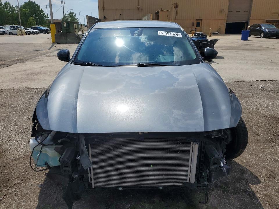 57182926 :رقم المزاد ، 1N4BL4CVXNN387056 vin ، 2022 Nissan Altima مزاد بيع